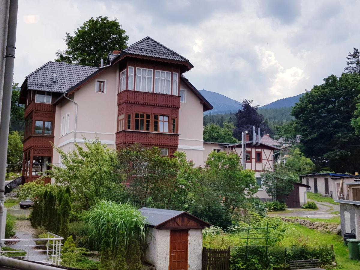 Niebieskie Migdaly Карпач Екстериор снимка